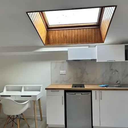 Studio 21M2 Equipe Et Meuble Centre Ville Massy Massy  Extérieur photo