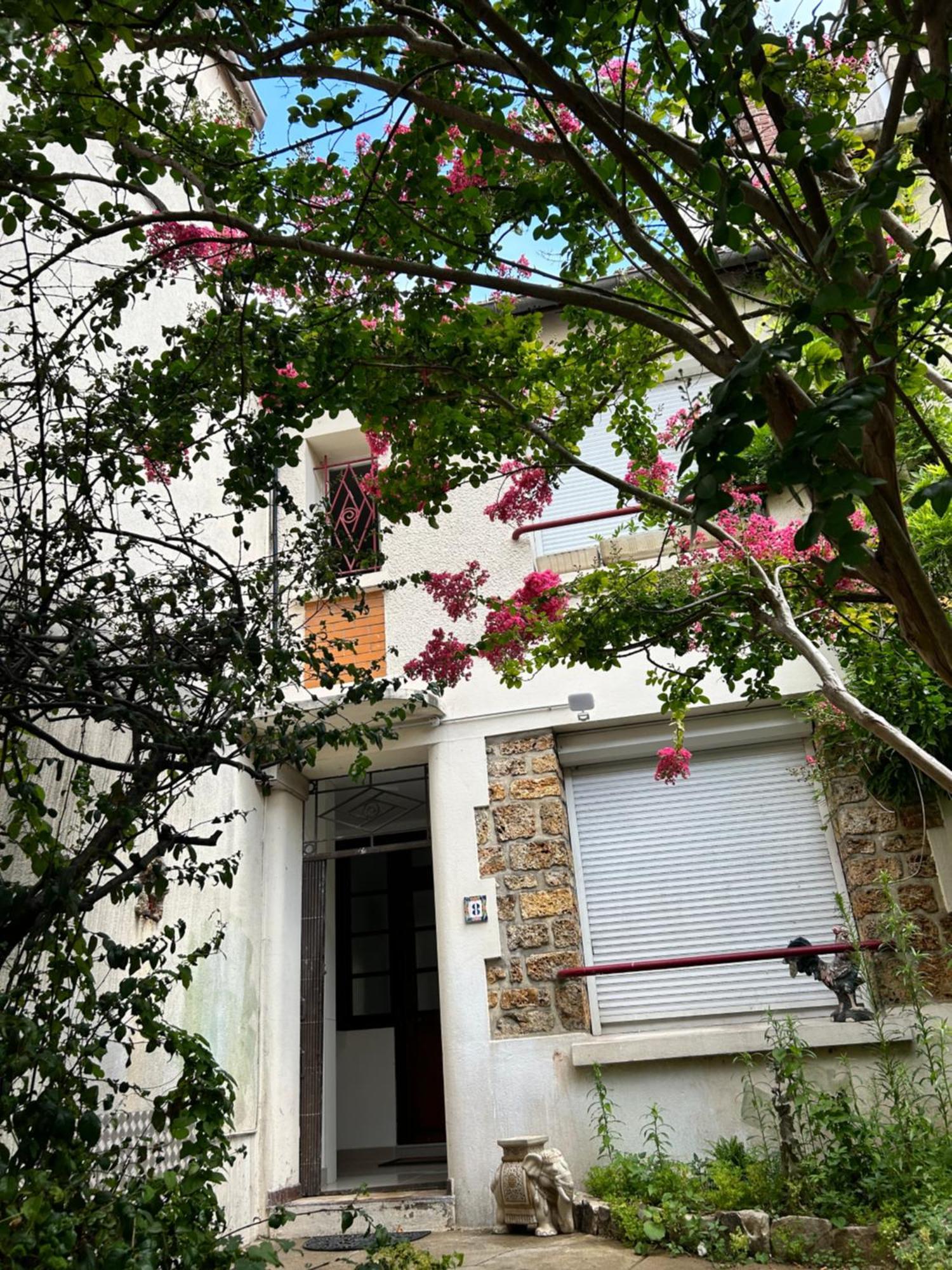 21m2 Equipe Et Meuble Centre Massy * Massy (Essonne)